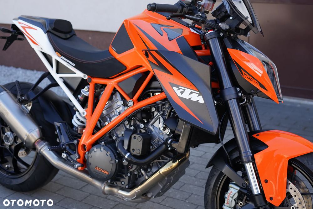 KTM Super Duke - 12