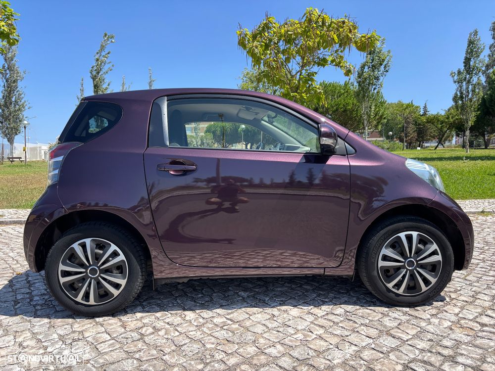 Toyota iQ 1.0 VVT-i 2 NAVI+Bluetooth - 4