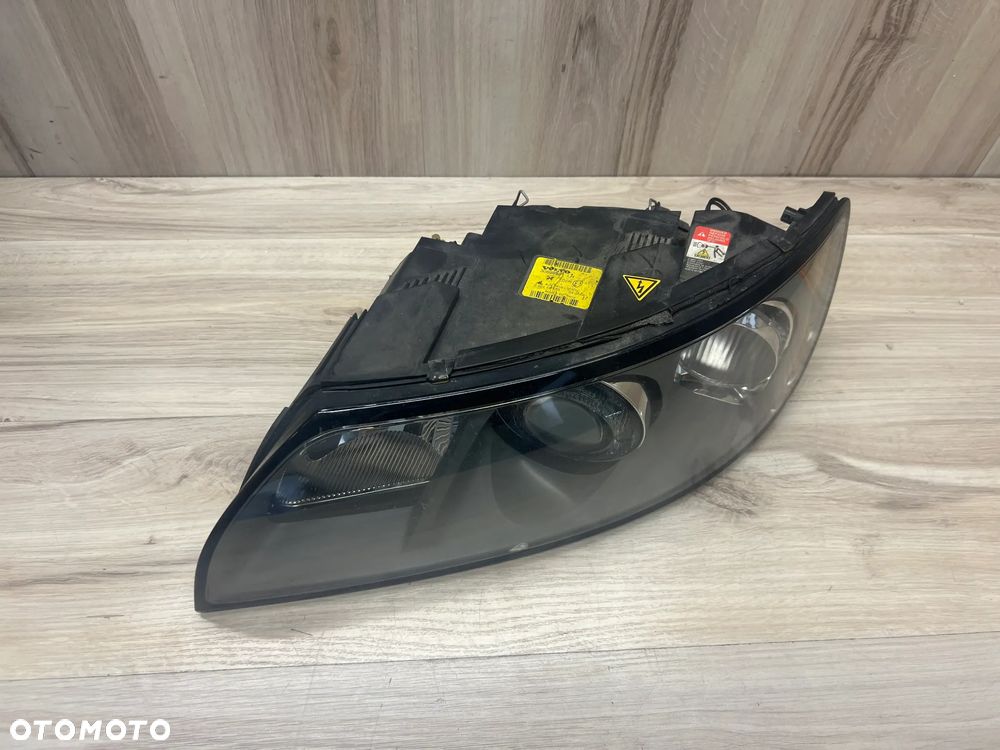 XENON LAMPA LEWA VOLVO V50 S40 EUROPA 30698889 - 5