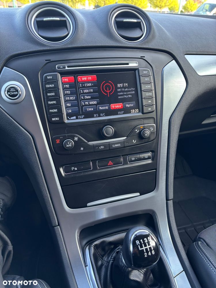 Ford Mondeo 2.0 TDCi Titanium - 18