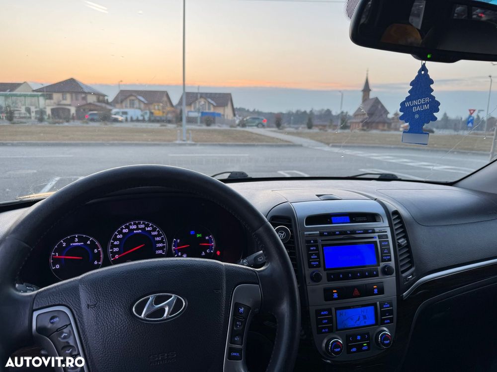 Hyundai Santa Fe 2.2 CRDi 4WD Automatik Style - 8