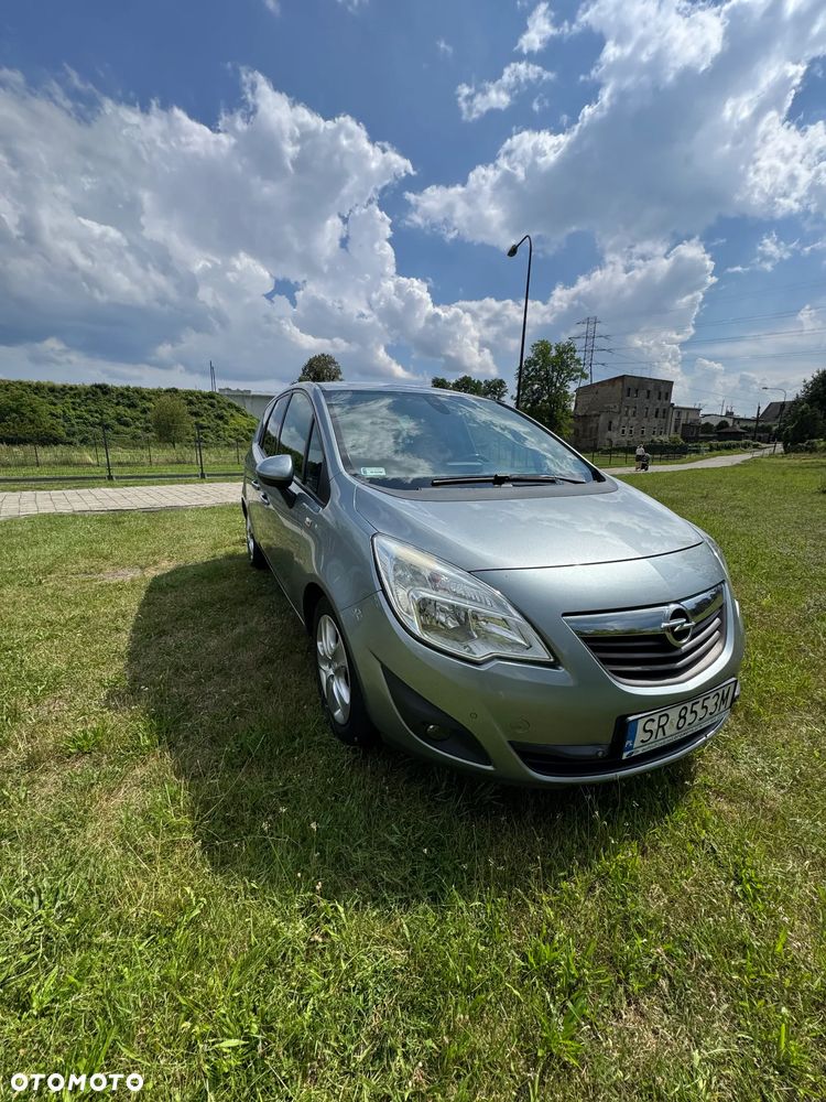 Opel Meriva 1.7 CDTI Cosmo - 1