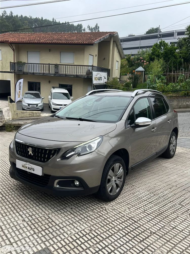 Peugeot 2008 1.2 PureTech Style - 15