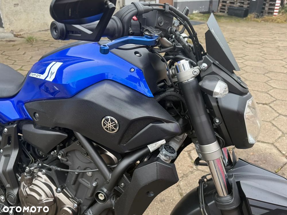 Yamaha MT - 32