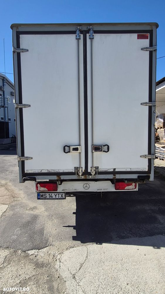 Mercedes-Benz Sprinter - 5