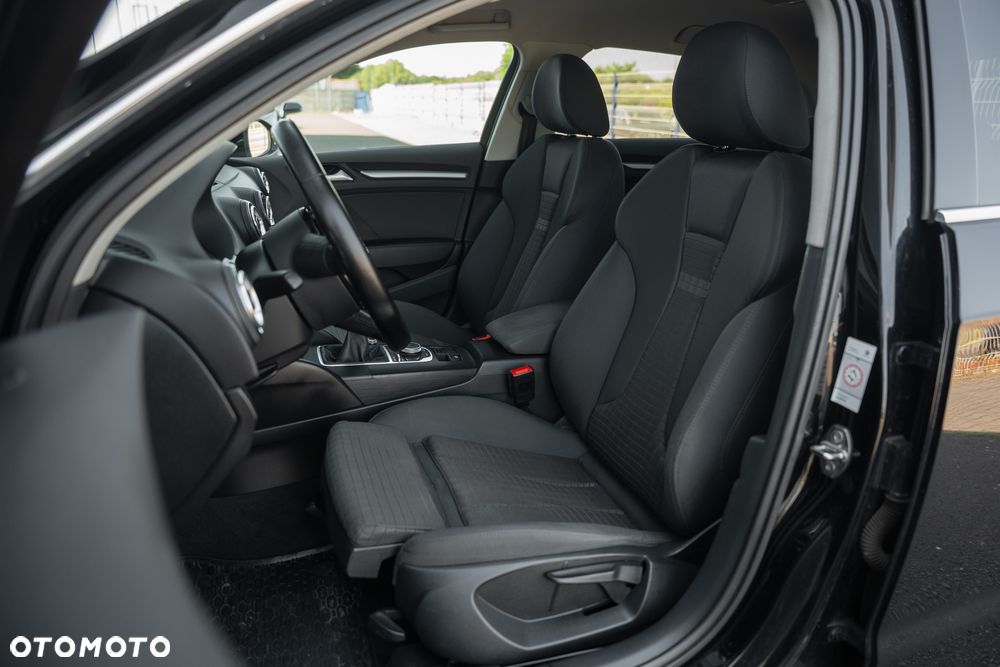 Audi A3 Sportback 2.0 TDI Attraction - 25