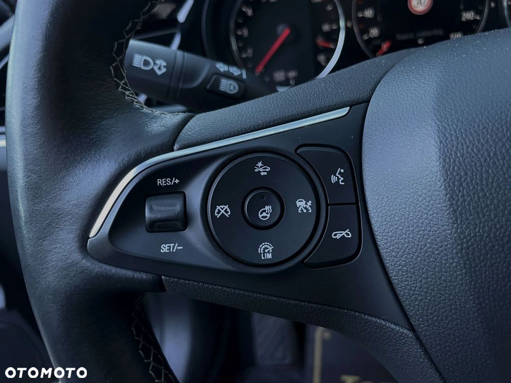 Opel Insignia 2.0 Ultimate - 22