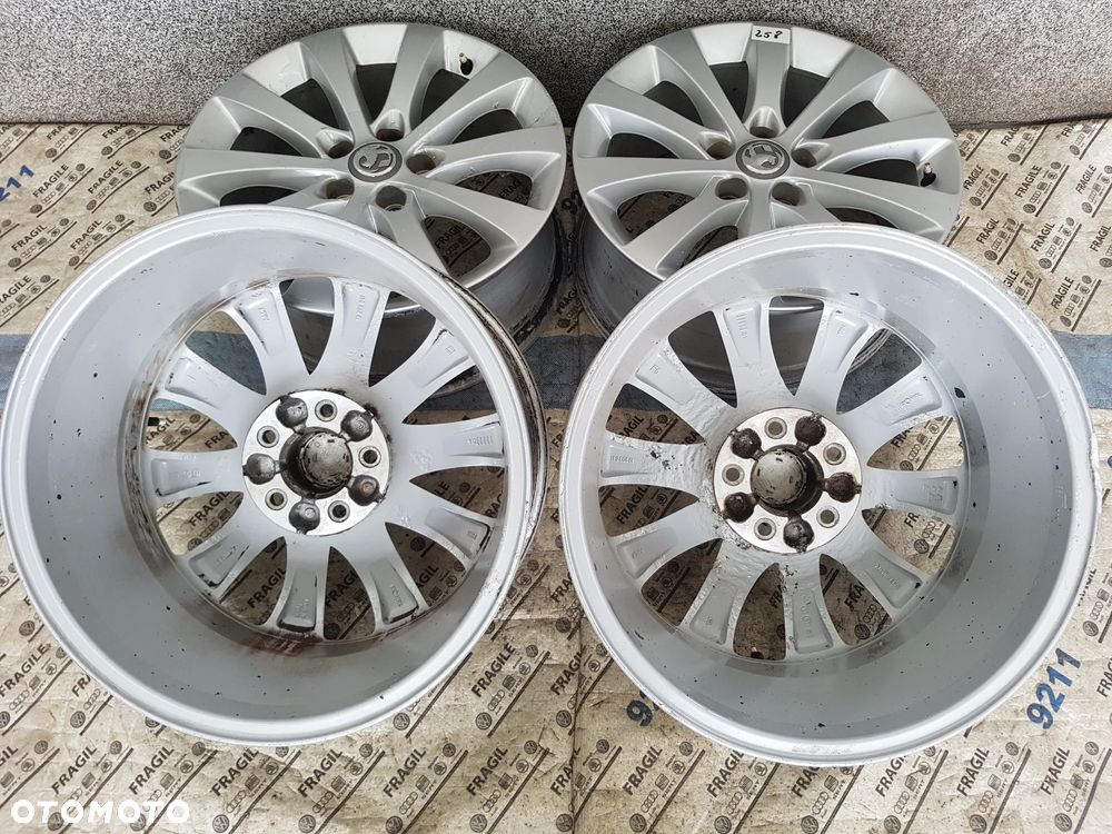 FELGI ALU ORYGINAŁ  OPEL ASTRA H ZAFIRA B MERIVA B 5X110  7jX17 ET35 - 21