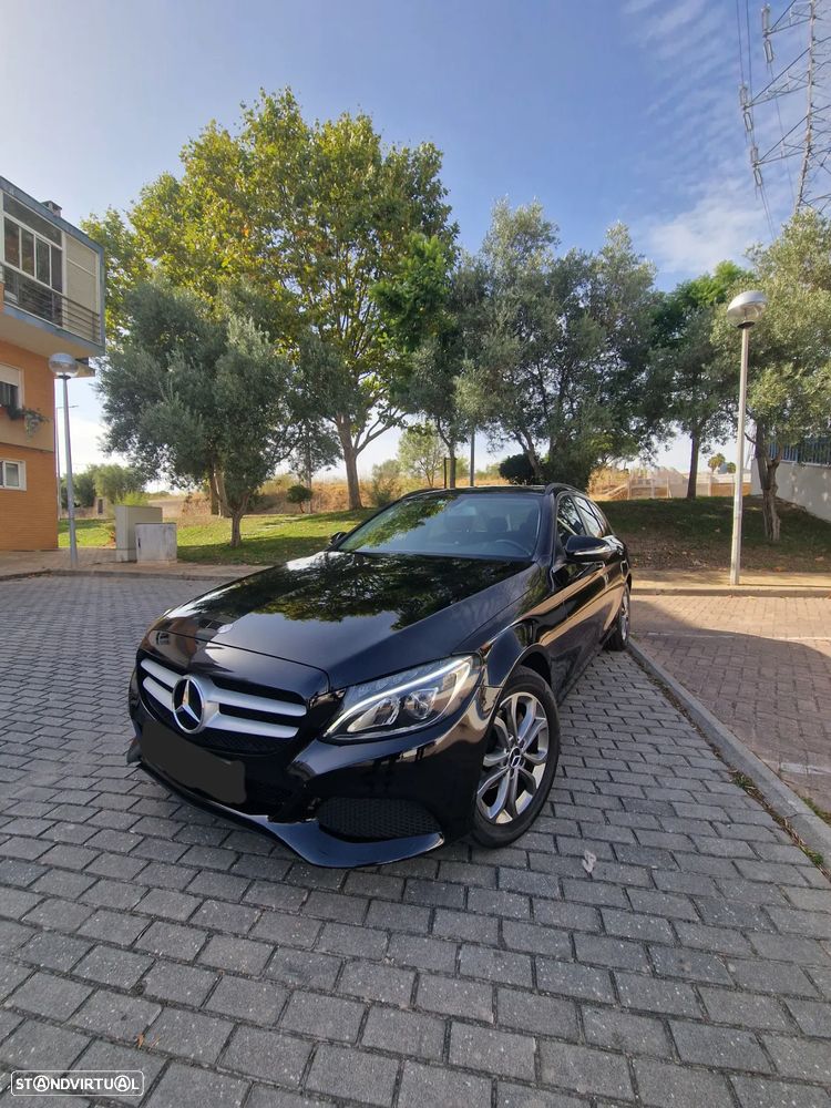 Mercedes-Benz 200 - 1