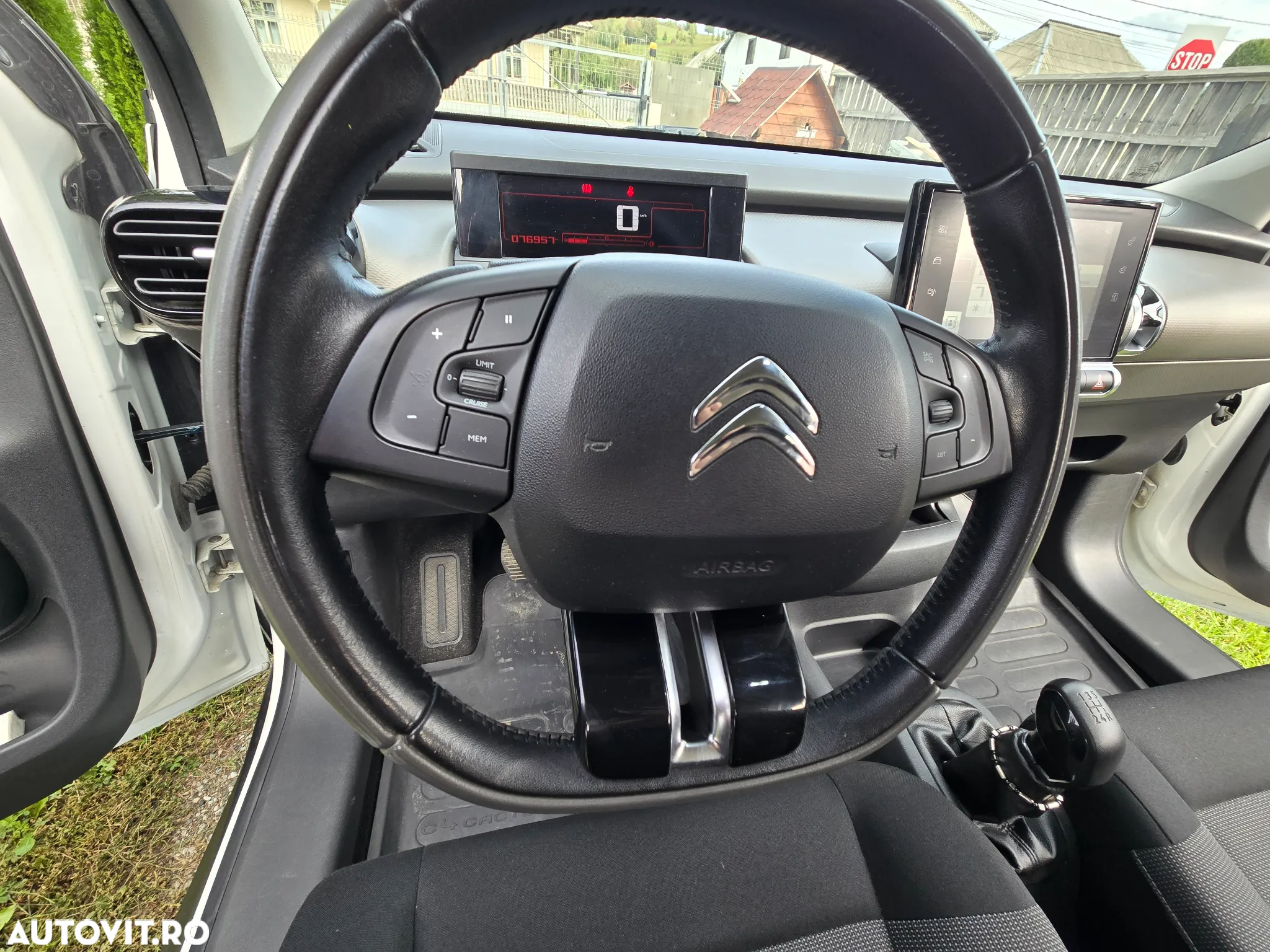 Citroën C4 Cactus - 9