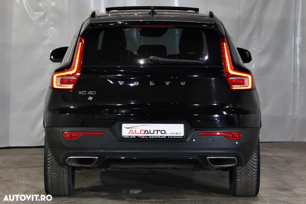 Volvo XC 40 T4 AWD Geartronic R-Design - 36