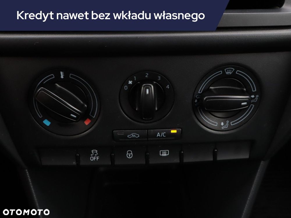 Skoda RAPID - 15