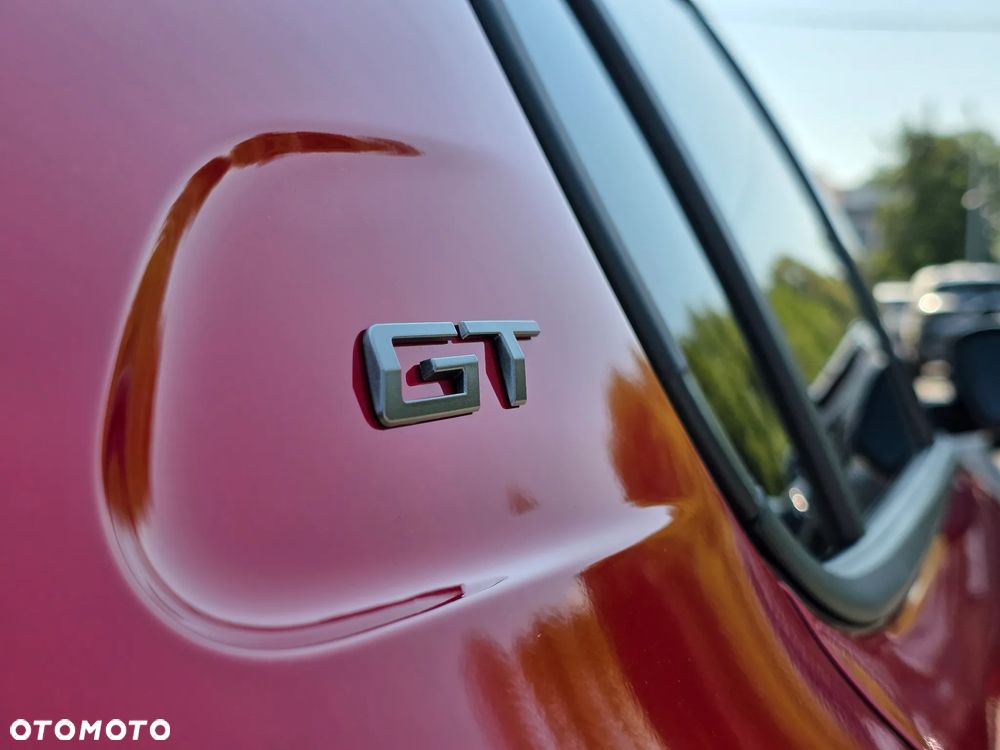 Peugeot 208 1.2 mHEV GT - 32