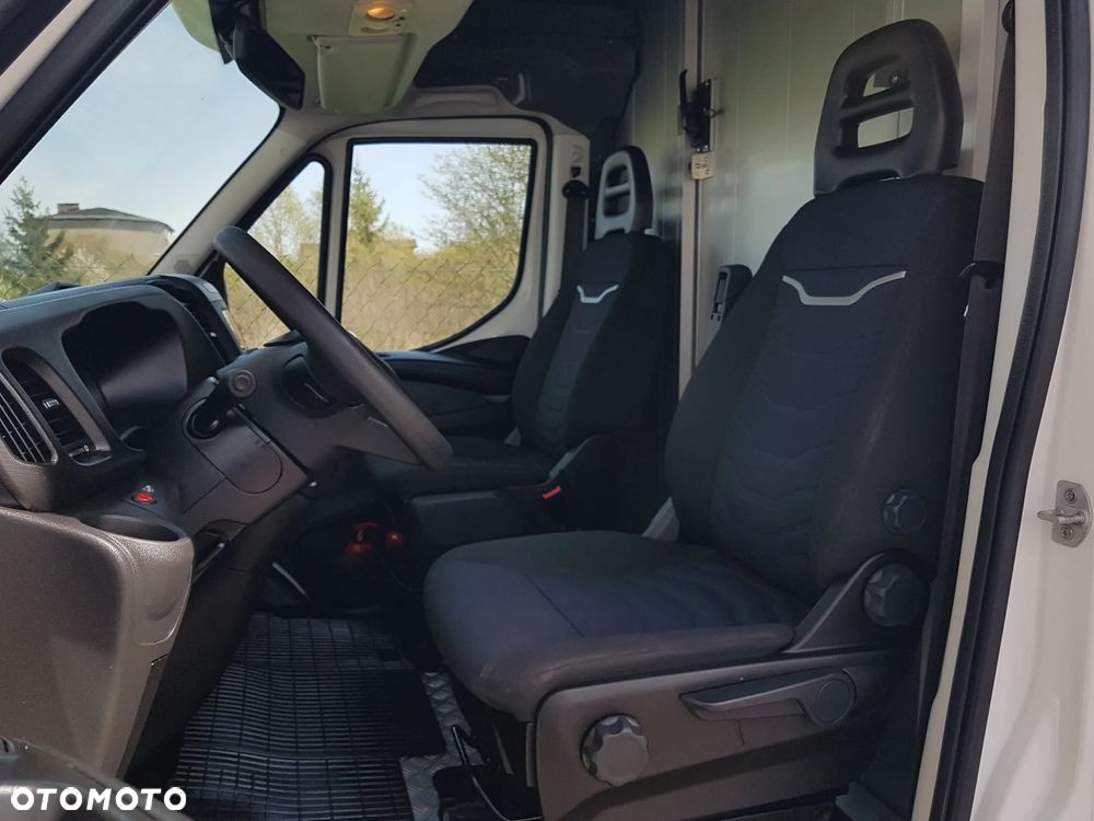 Iveco DAILY KONTENER NISKOPODŁOGOWY 4,43x2,23x2,42 SKLEP KAMPER FOODTRUCK BAR KLIMA KONIOWÓZ - 7