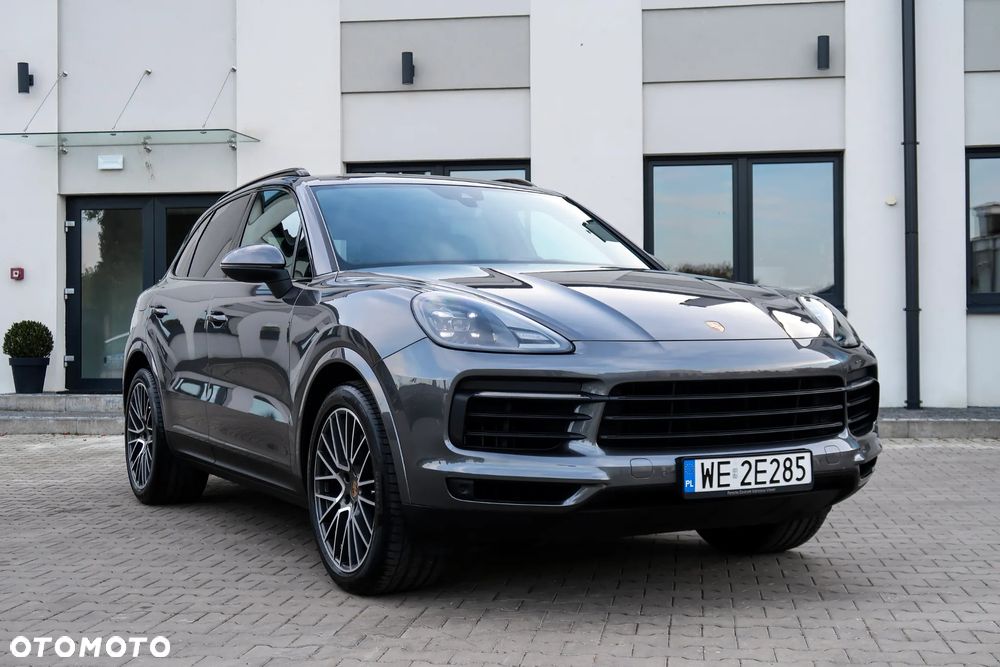 Porsche Cayenne Standard - 8