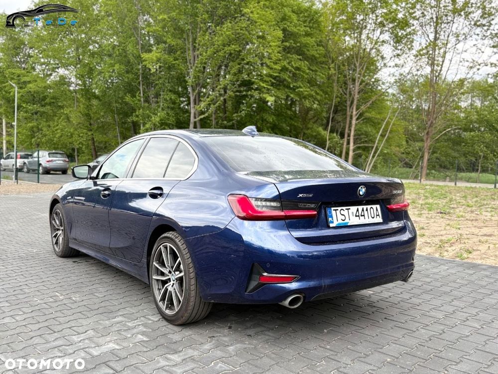 BMW Seria 3 330i GPF Advantage sport - 12