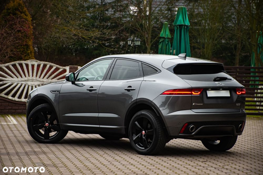 Jaguar E-Pace - 38