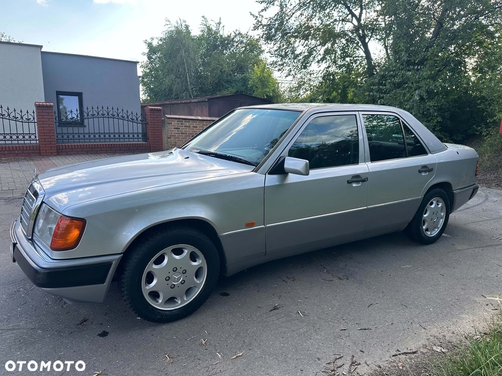 Mercedes-Benz W124 (1984-1993) - 6
