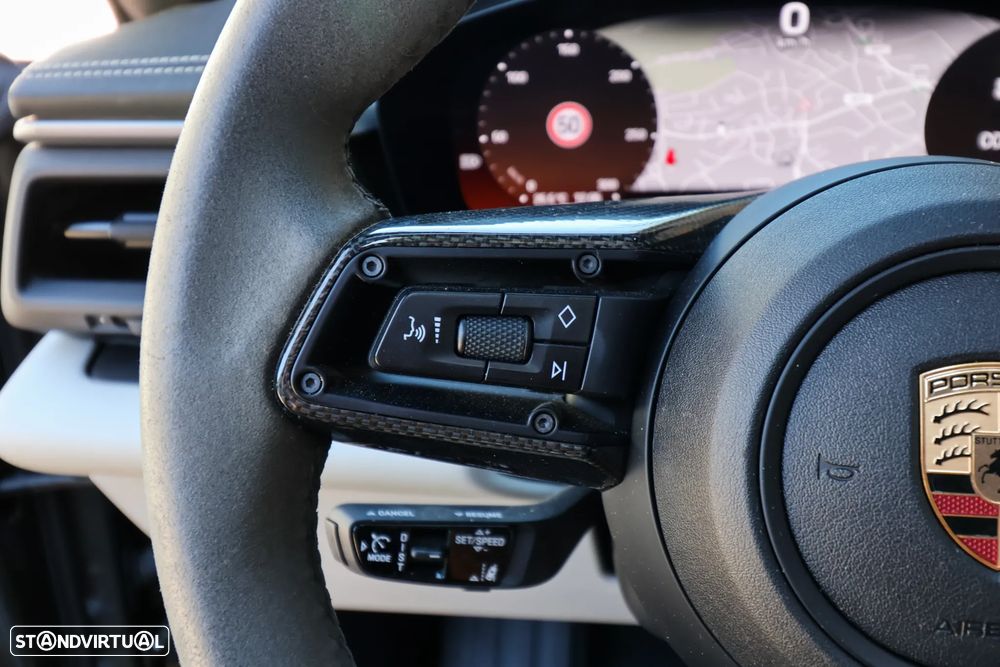 Porsche Macan Electric 4 - 27