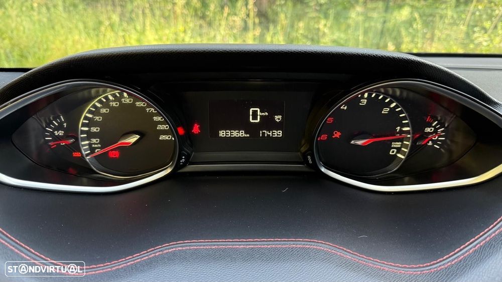 Peugeot 308 SW 1.6 BlueHDi GT Line - 42