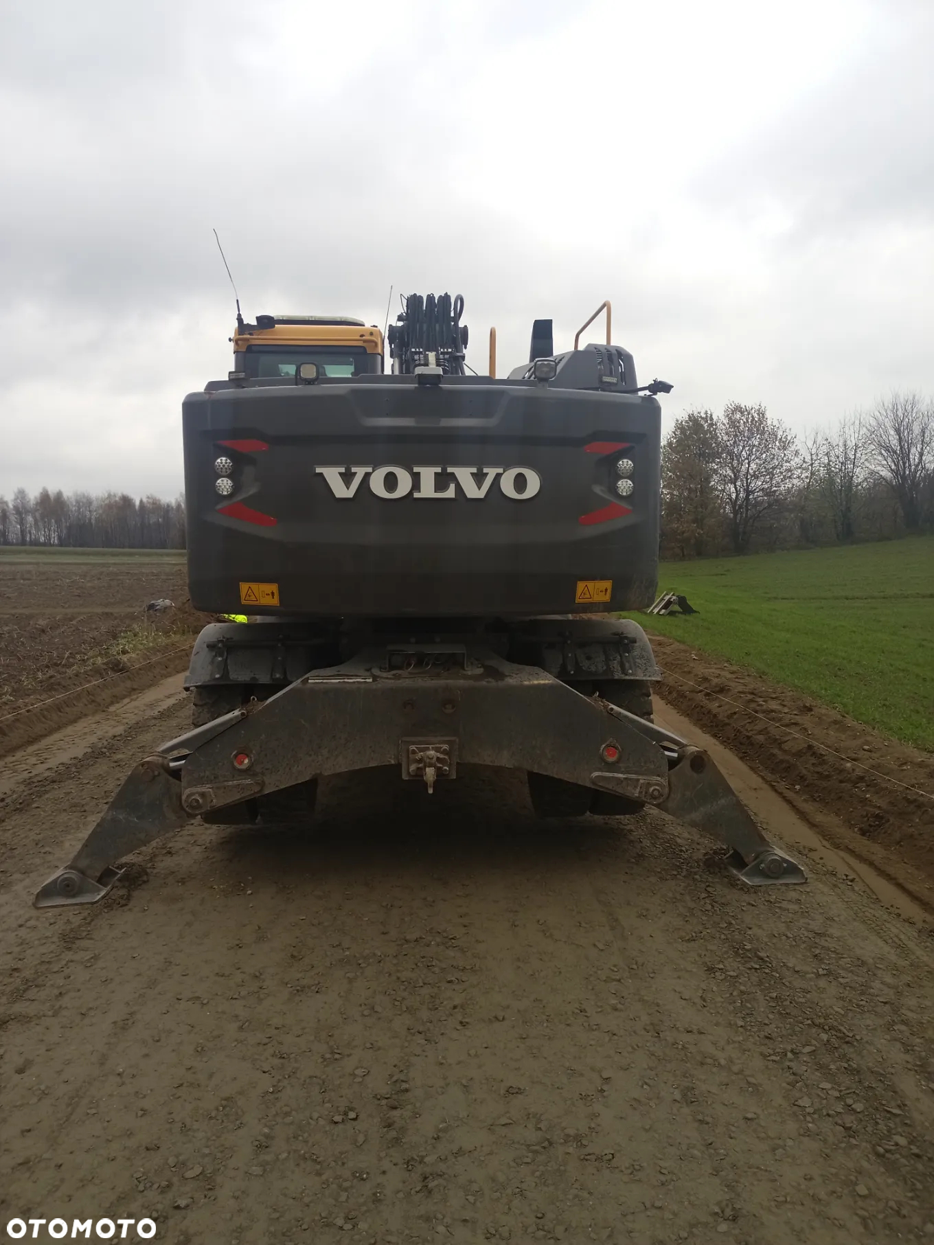 Volvo EW160E Rototilt system 3D - 3