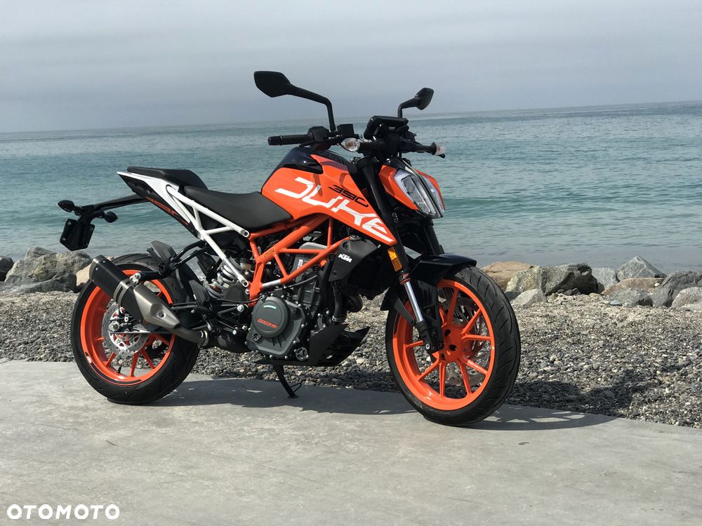 KTM DUKE 390 125 LIFT SWAP tablet wydech akrapovic owiewka osłona boczek zbiornik silnik zawieszenie set podnóżek swap siedzenie chłodnica regulator moduł przełącznik przekaźnik licznik wiązka tłumik czasza wypełnienie licznik gaźnik silnik stelaż - 1