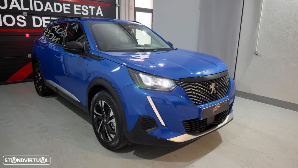 Peugeot 2008 PureTech 130 EAT8 Allure - 4