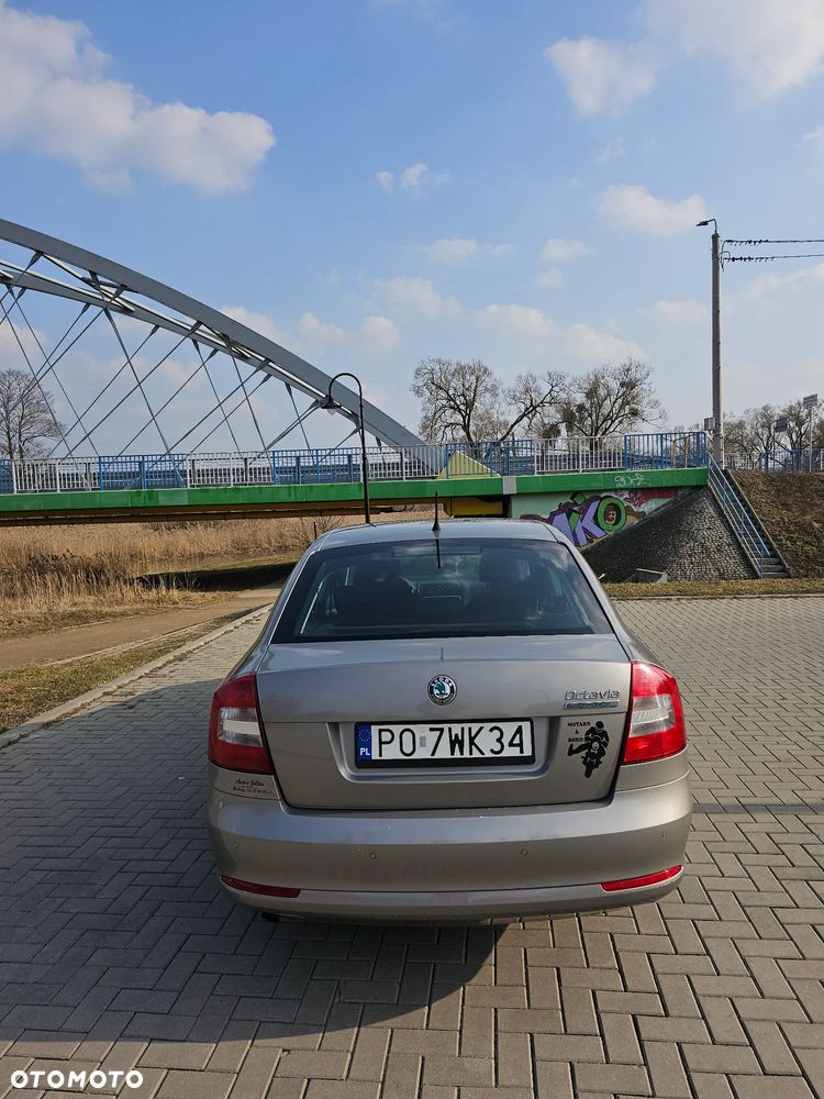 Skoda Octavia 1.6 TDI Greenline - 6
