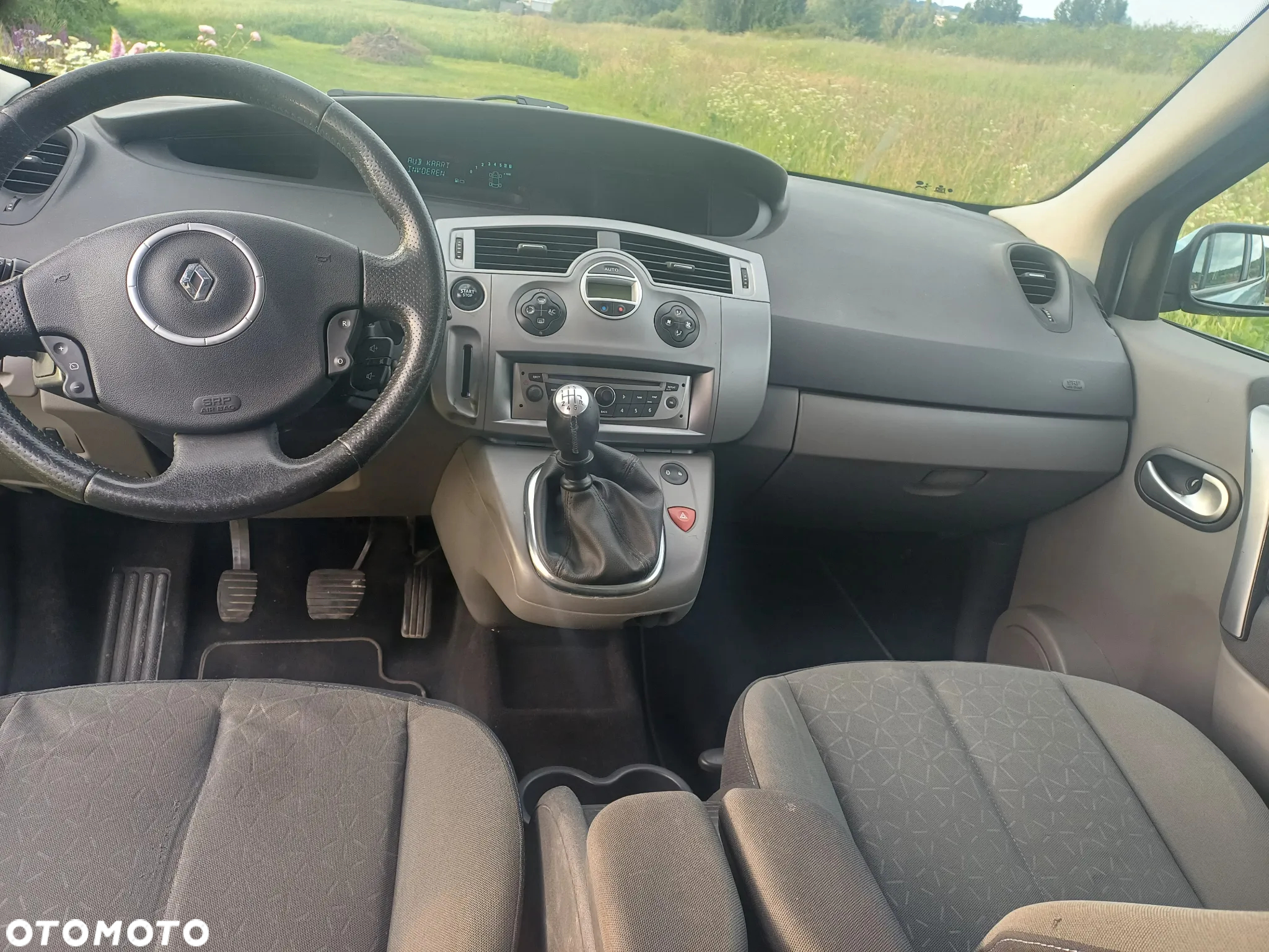 Renault Scenic - 10