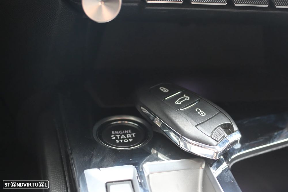 Peugeot 308 SW 1.6 Hybrid Active Pack e-EAT8 - 15