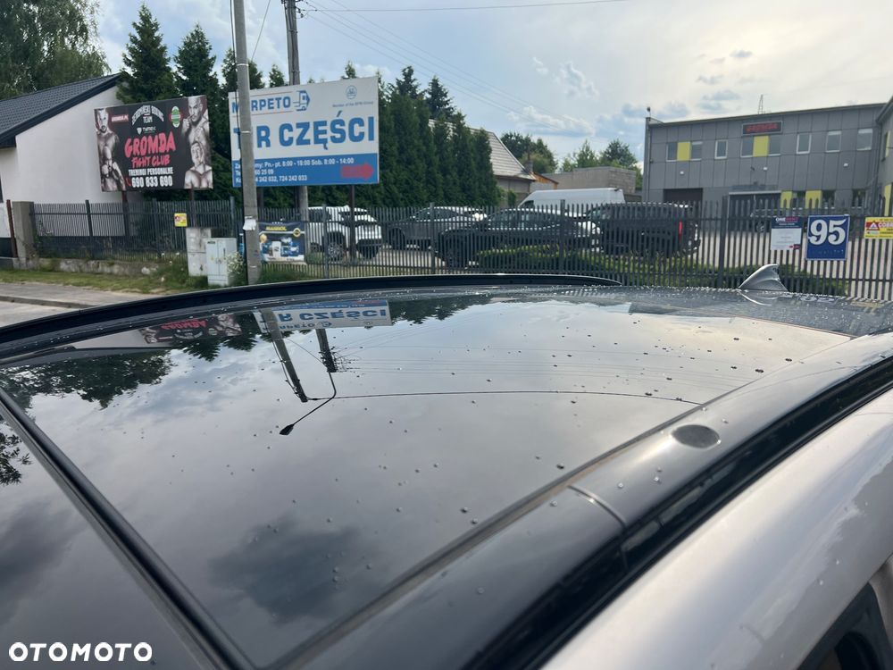 Hyundai Tucson 2.0 CRDI 2WD Style - 15