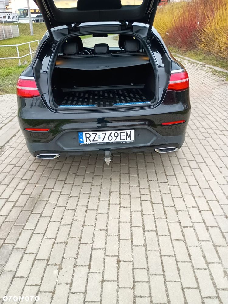 Mercedes-Benz GLC 220 d 4Matic 9G-TRONIC AMG Line - 16