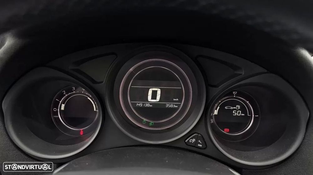 Citroën C4 1.6 BlueHDi Live - 10