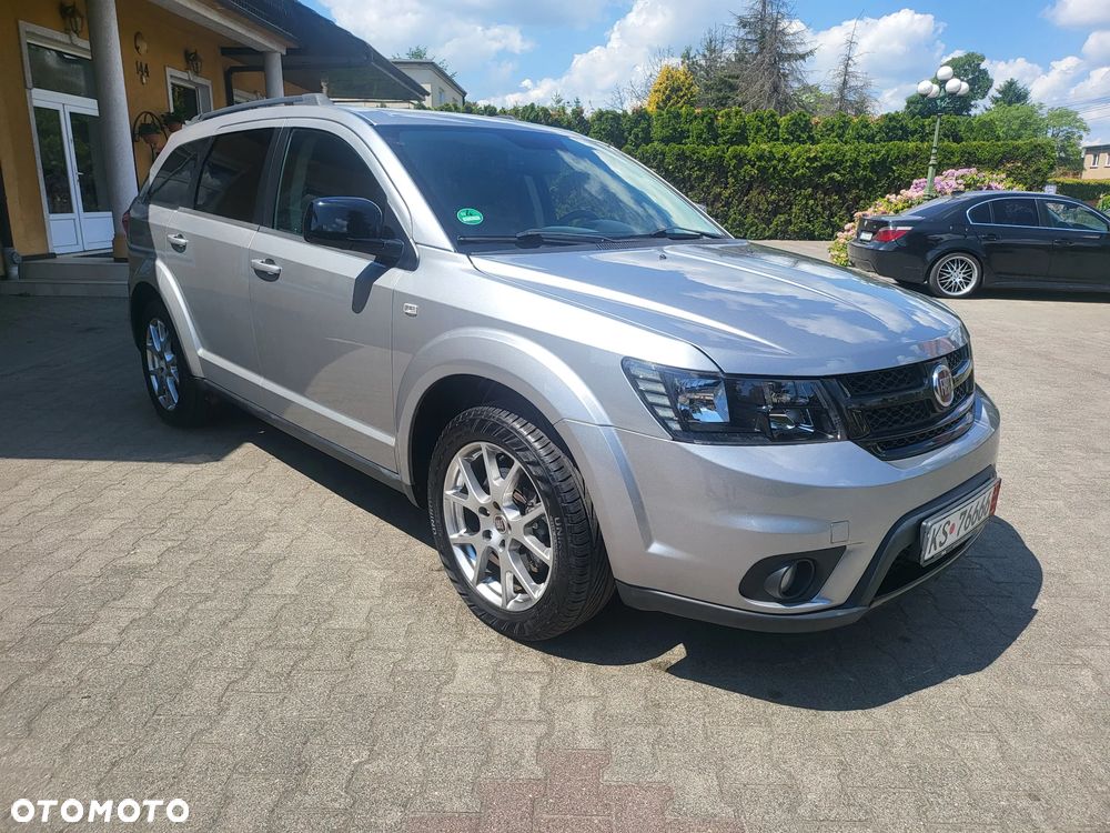 Fiat Freemont 2.0 Multijet Black Code AWD - 1