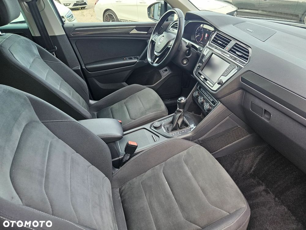 Volkswagen Tiguan 2.0 TDI SCR 4Motion (BlueMotion Tech) Highline - 16