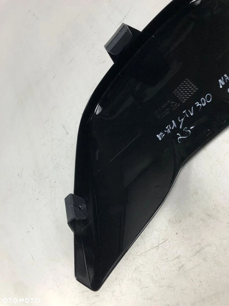 Piaggio Vespa GTV 125 300 19- Nakładka Siedzenia Pasażera - 3