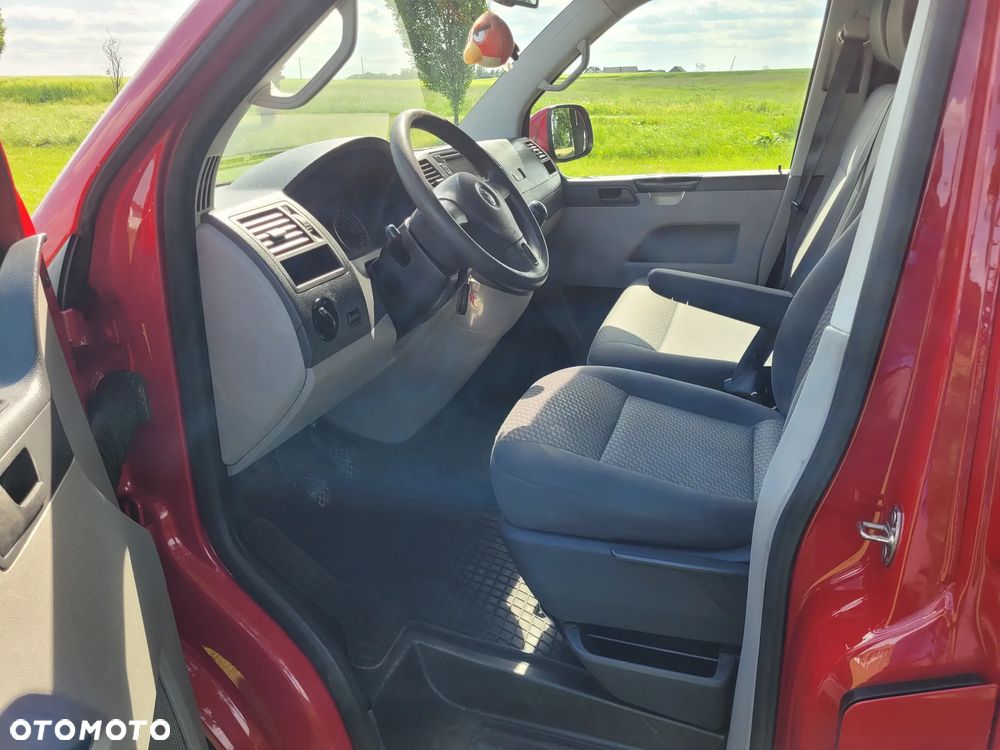Volkswagen Transporter - 8