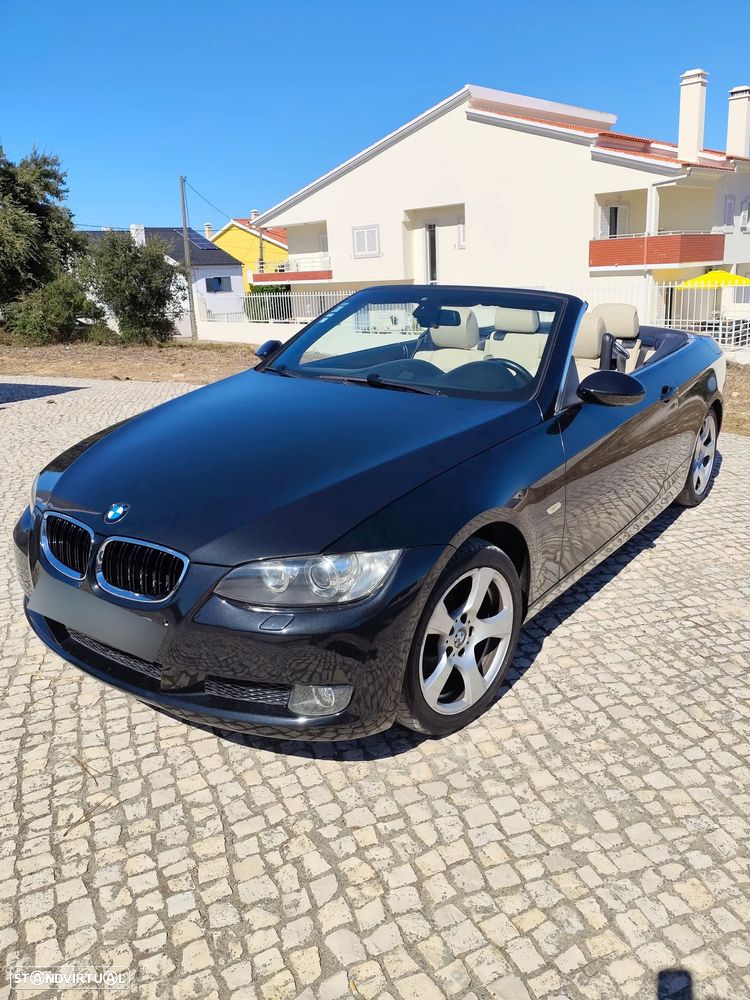 BMW 320 i Cabrio Auto - 17
