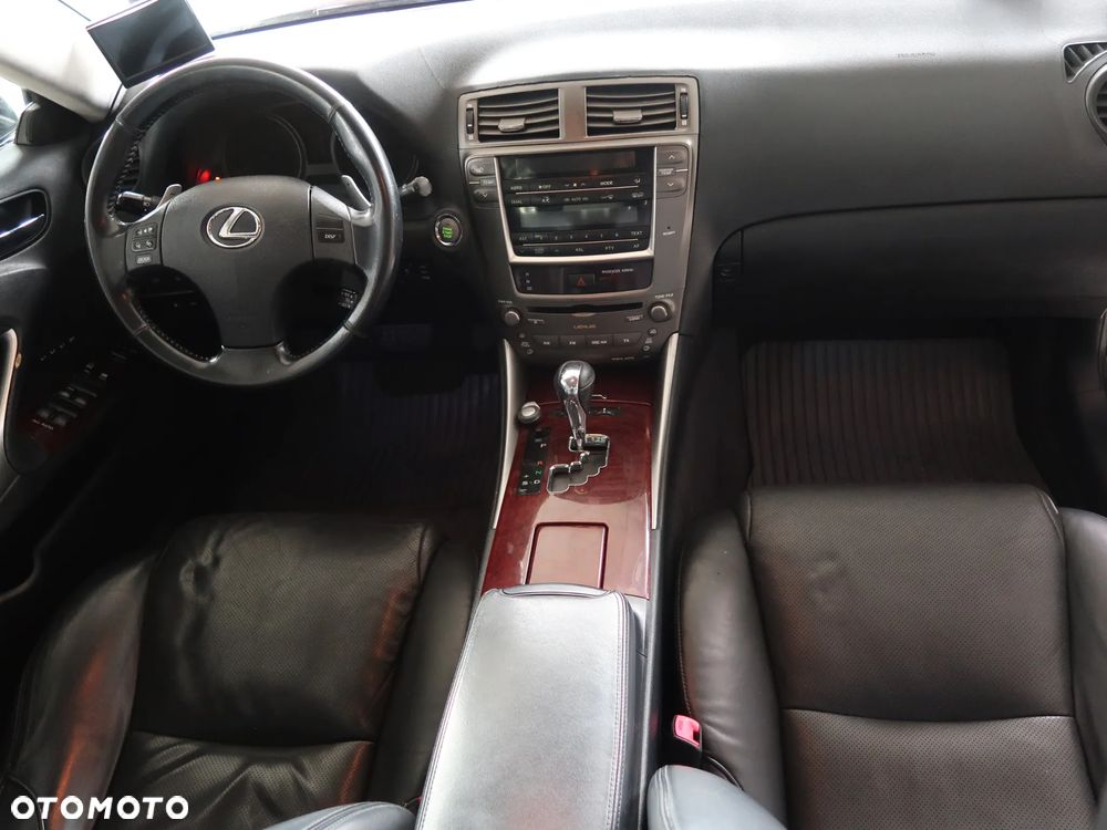 Lexus IS 250 Prestige - 19