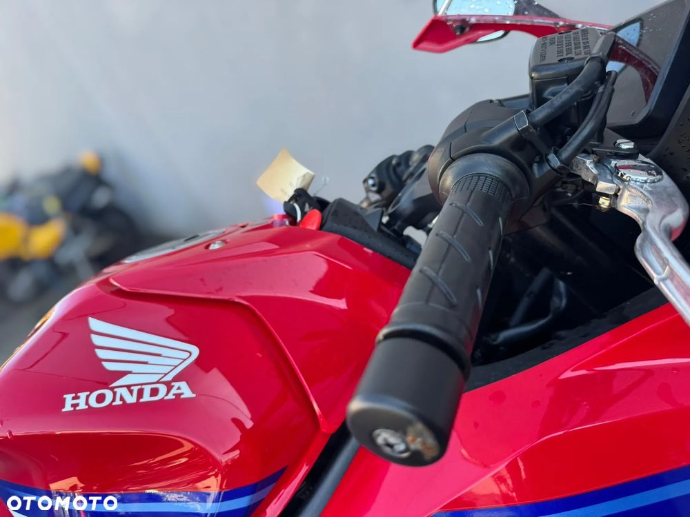 Honda CBR - 10
