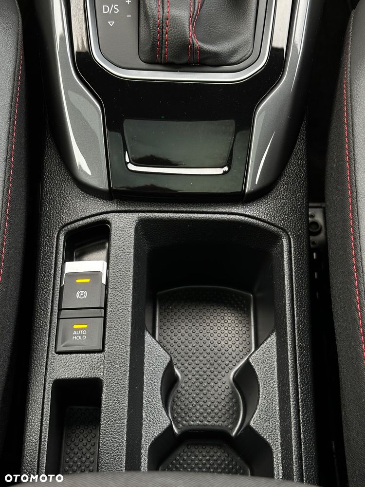 Volkswagen T-Roc - 36