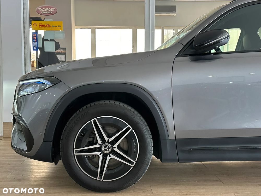 Mercedes-Benz EQB 250 66.5kWh AMG - 20
