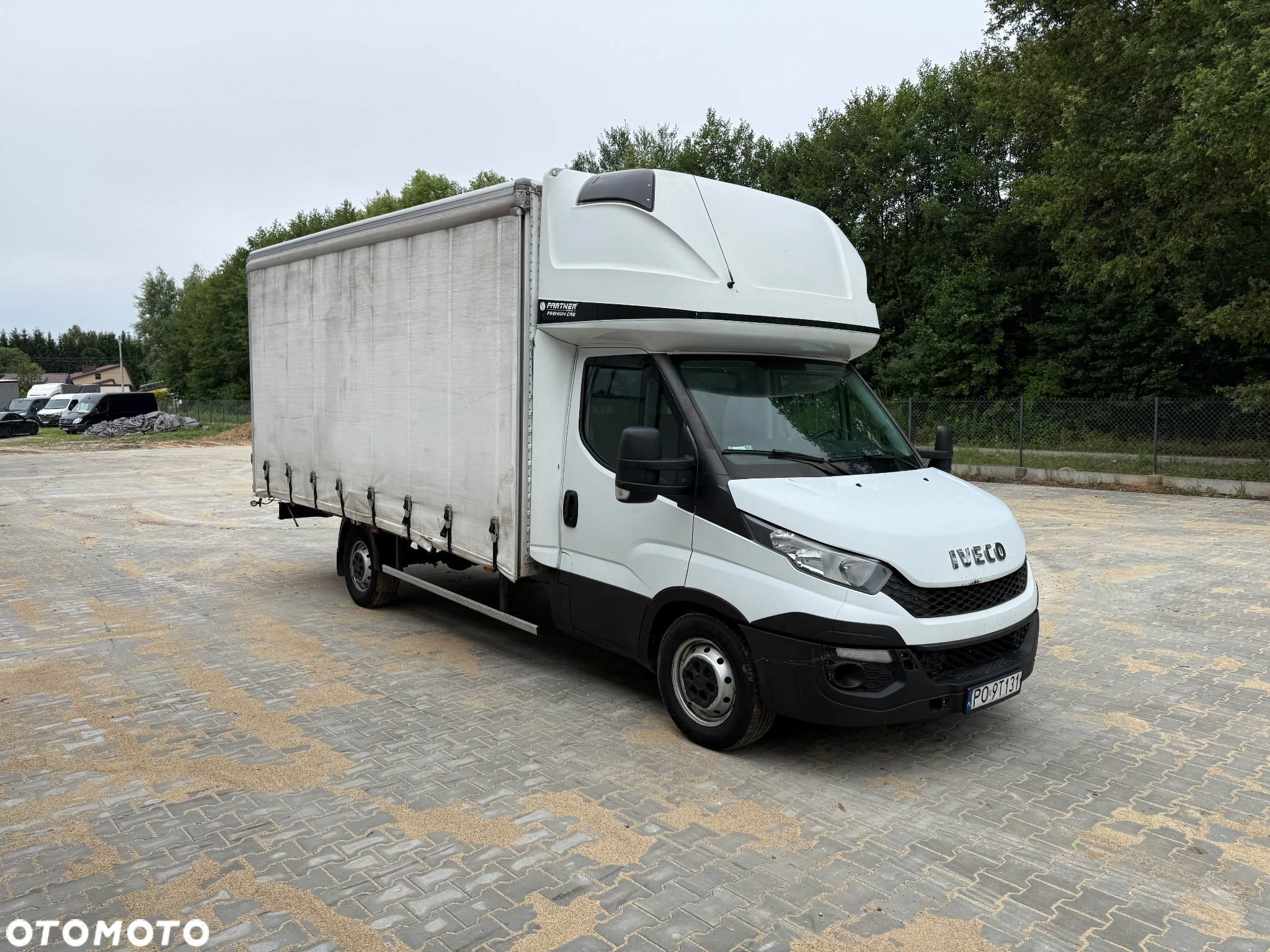 Iveco Daily winda 2,3 kontener - 2
