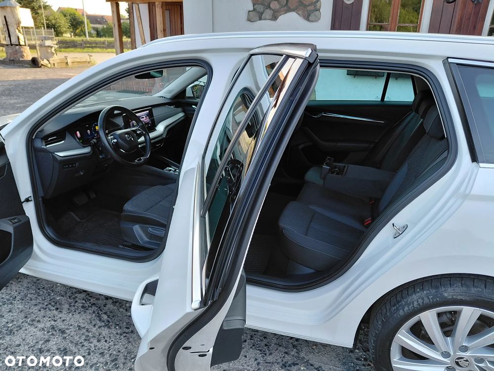 Skoda Octavia 1.5 TSI e-Tec Style DSG - 24