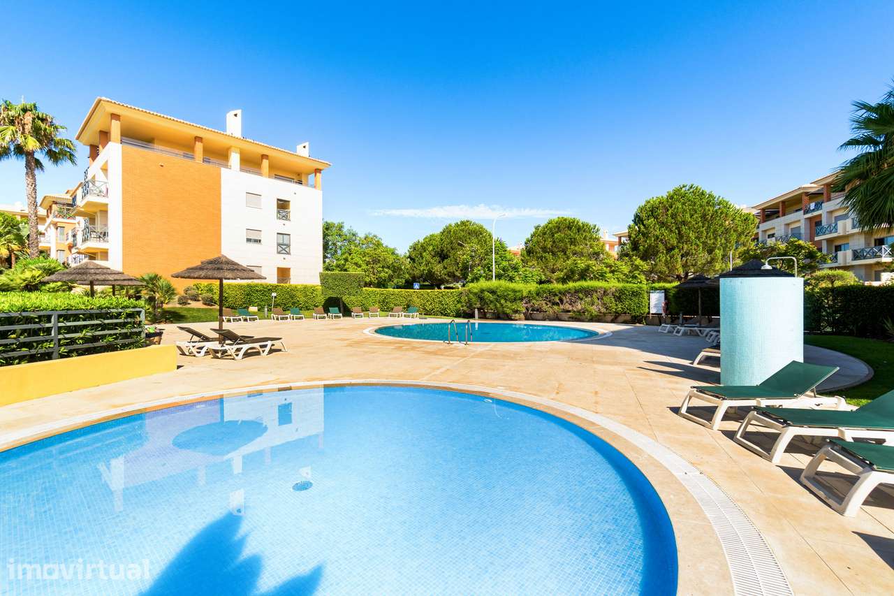 Apartamento T1+1 em Condomínio com Piscina - Grande imagem: 2/30