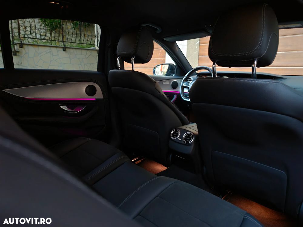 Mercedes-Benz E 220 d 4MATIC Aut. - 26