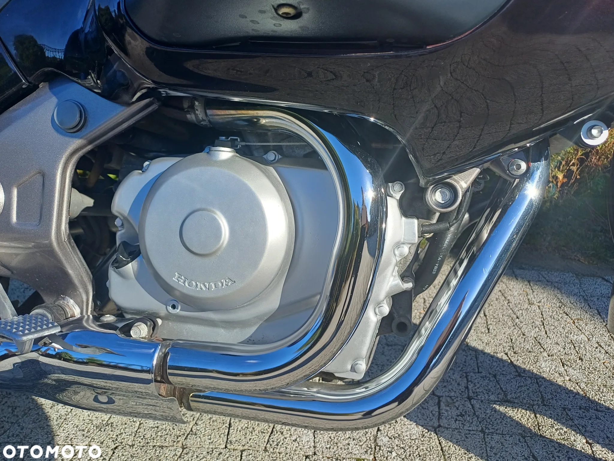 Honda NTV - 16