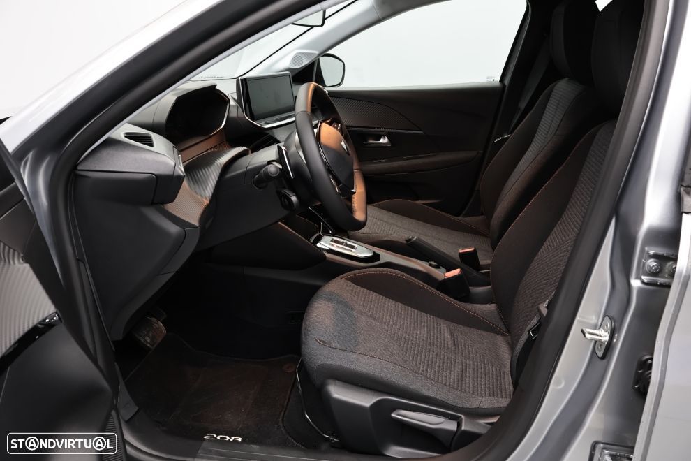 Peugeot 208 1.2 Hybrid Style e-DCS6 - 23