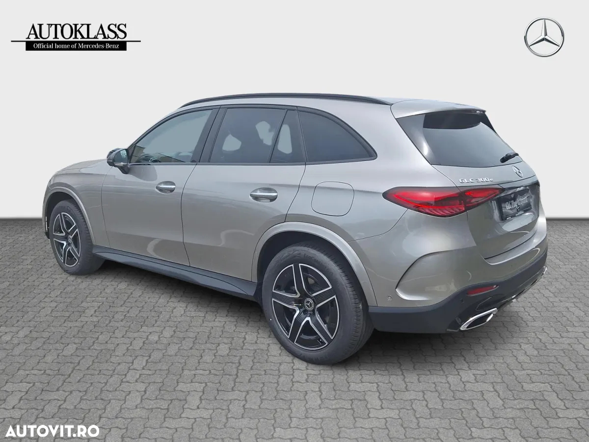 Mercedes-Benz GLC 300 e 4MATIC - 3