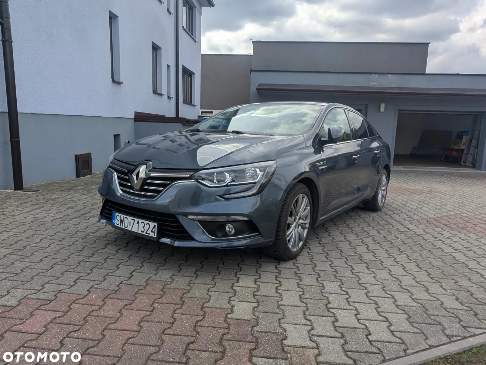 Renault Megane 1.3 TCe FAP Intens - 6